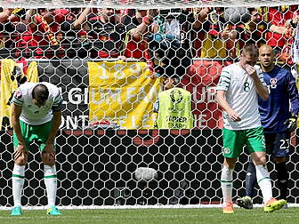Euro 2016: Belgium stroll past...